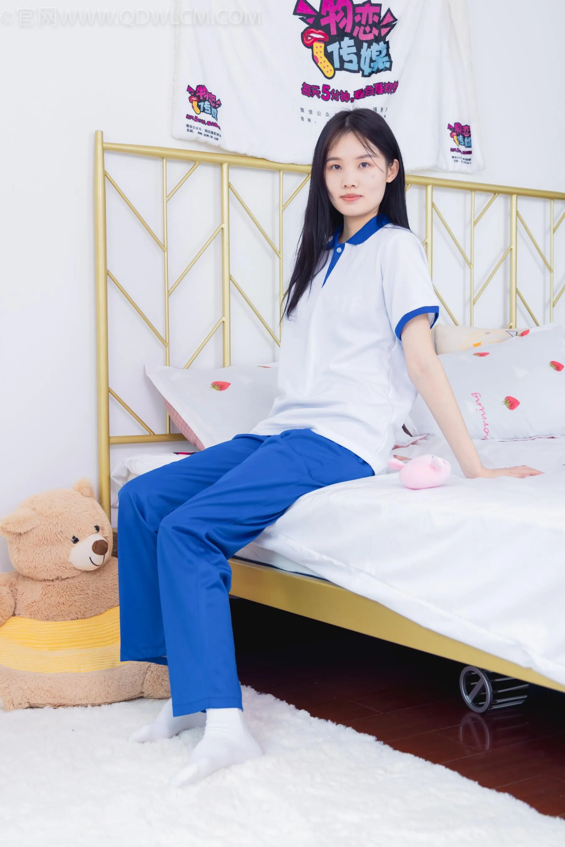 物恋传媒 NO.1515 颜颜-校园时的她 [151P]插图8